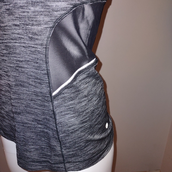 Lululemon mesh with me shirt - Picture 2 of 5